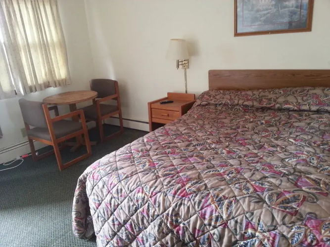 Countryside Inn