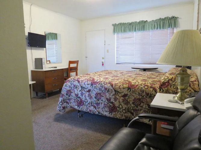 Rim Rock Motel