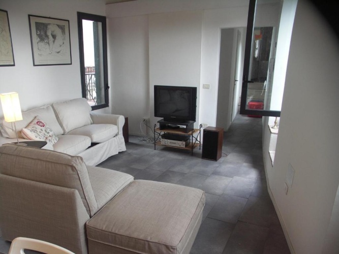 2 Bedrooms Cottage