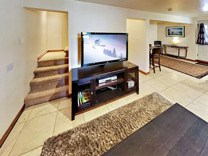 Mountain Studio in Vail w/ Shared Hot Tub by RedAwning