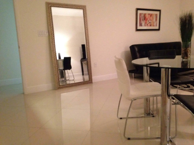 Lyx Suites at One Broadway
