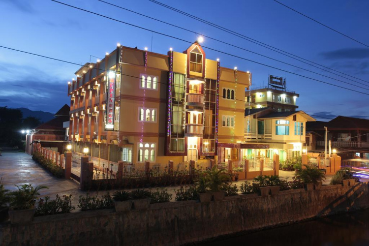 Hupin Hotel Nyaung Shwe