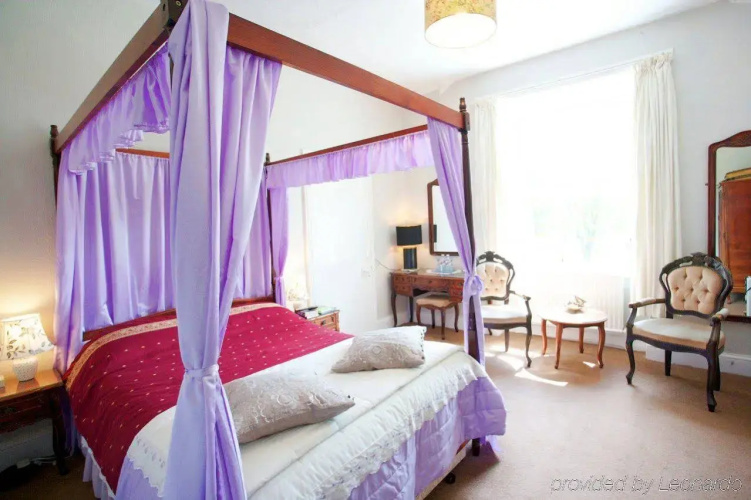 Abbey Grange Hotel