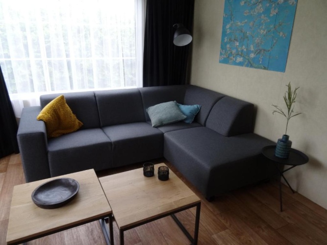 Standard Chalet