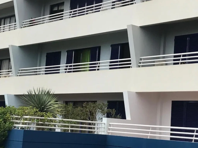 Twin Apartment