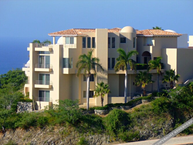 VILLA DEL MAROver view