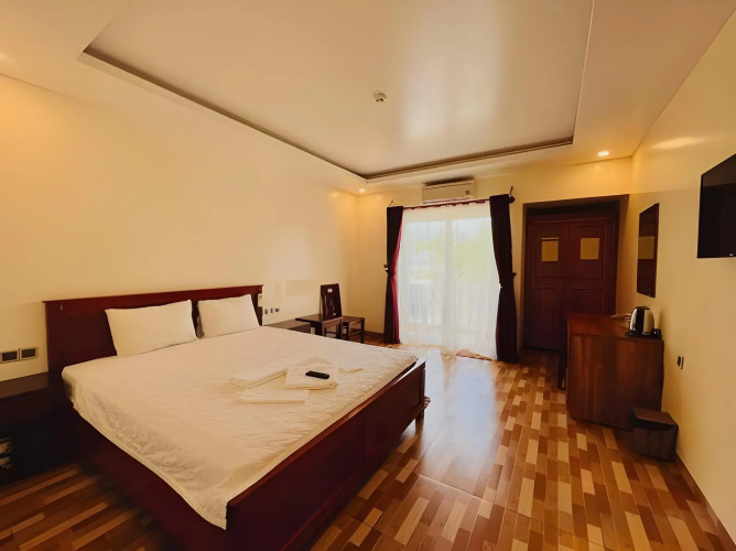 Phuong Binh House