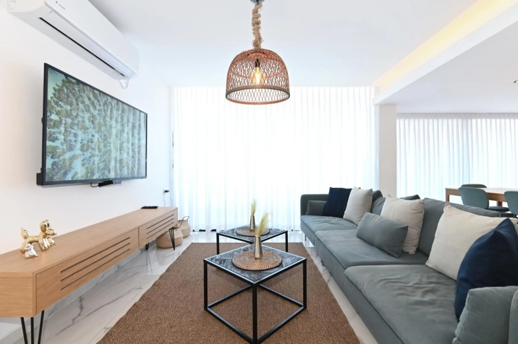 Villa-SELAVI 3 unit complex with infinity pool