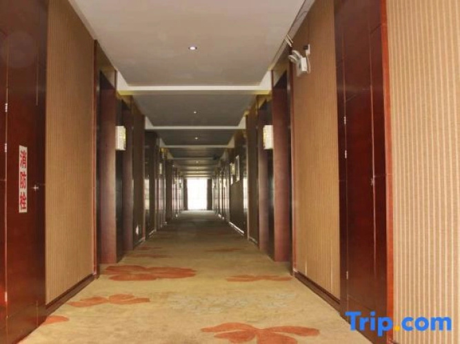 Lizhou Hotel