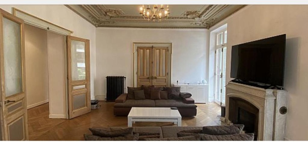 3 Bedrooms Double Apartment
