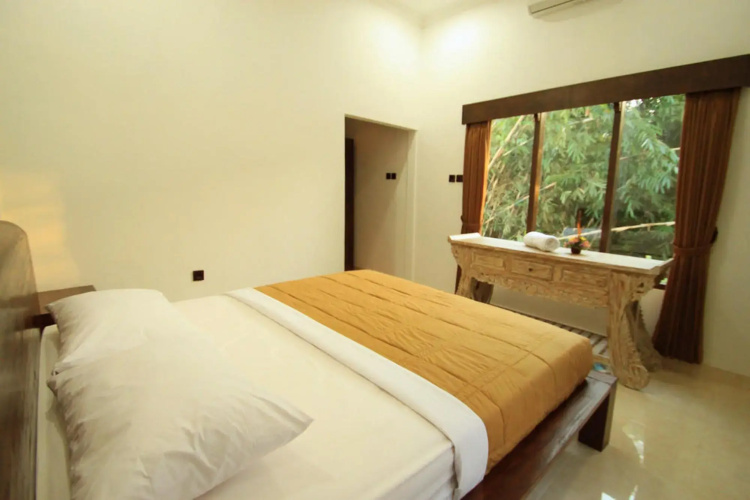 Omah D'Taman Hotel by EPS