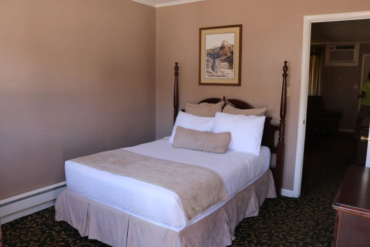 Friendship Inn