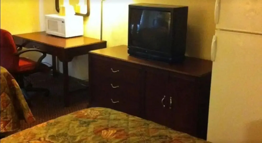 Budget Inn Express