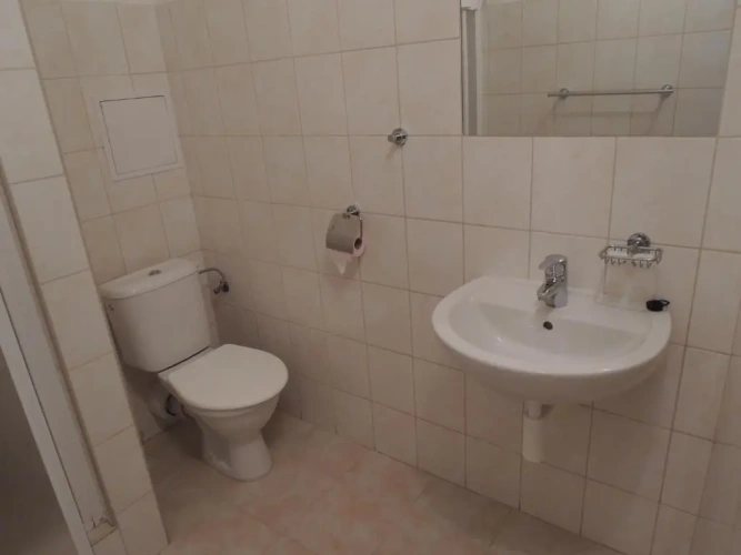 Economy Twin room
