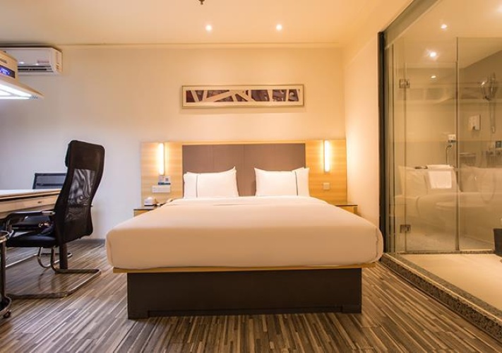Standard Twin Family room