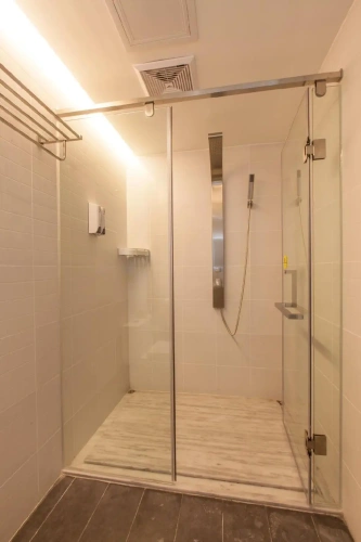 Standard Double room with city view