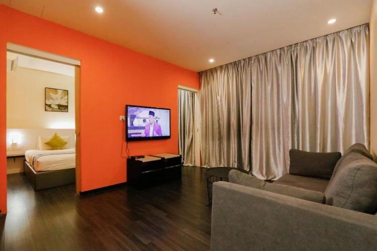 Quadruple Suite