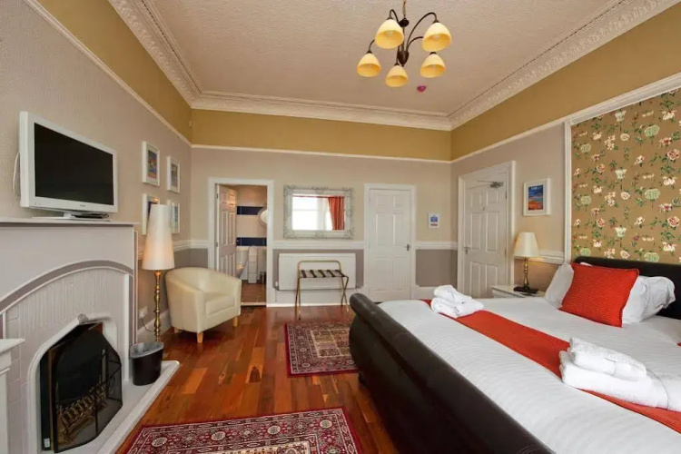 Mackays Guest House