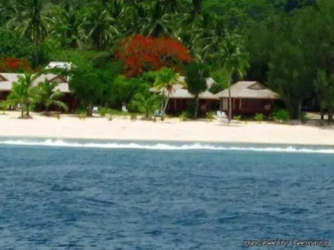 Raina Lagoon Villas