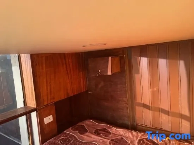 Standard Single room with view