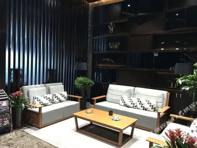 Zhentu Lanshe Hotel