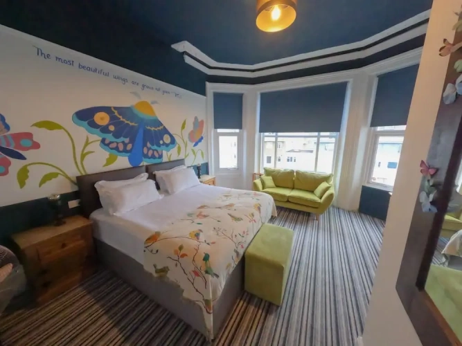 Superior Double room with city view