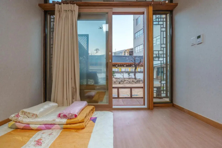 Aega Hanok Guesthouse