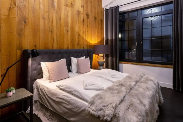 Your Instaworthy Astoria Loft Apartment