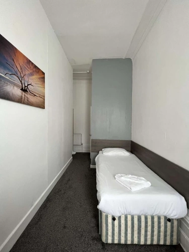 Standard Single room with city view