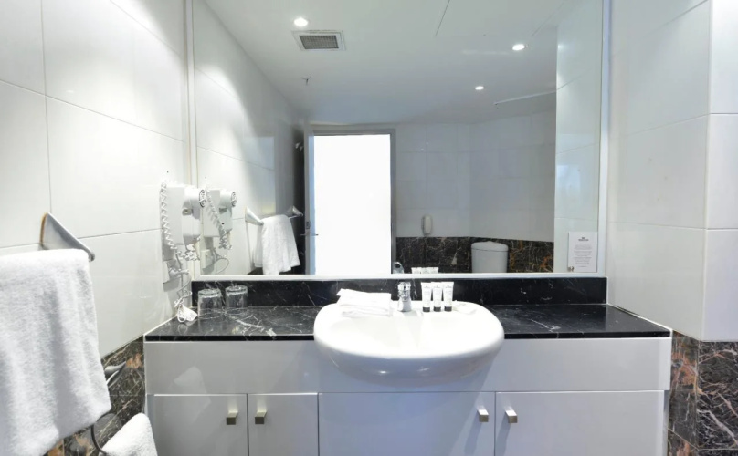 Seasons Darling Harbour Sydney Apartments