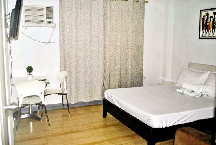 Loria Hotel Tagaytay