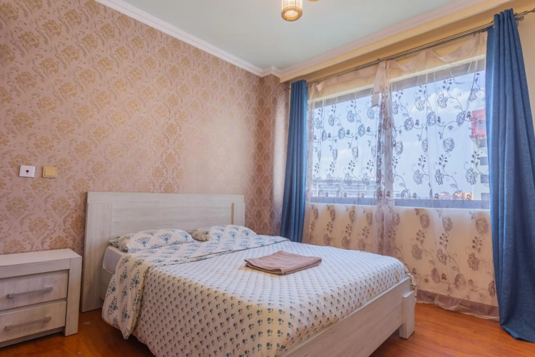 Modern 2 Bedroom Apartment