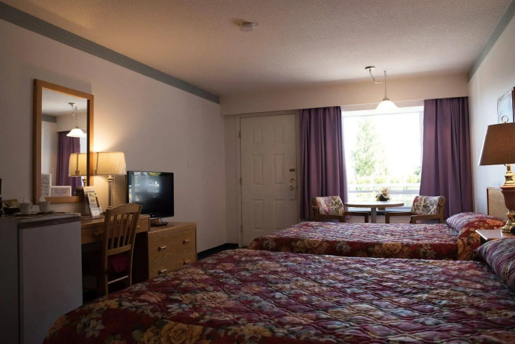 Ocean Crest Motel