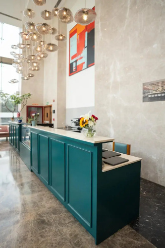 AR Suites KLJ Square
