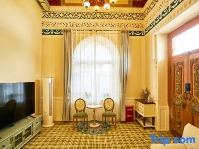 Deluxe Double Suite