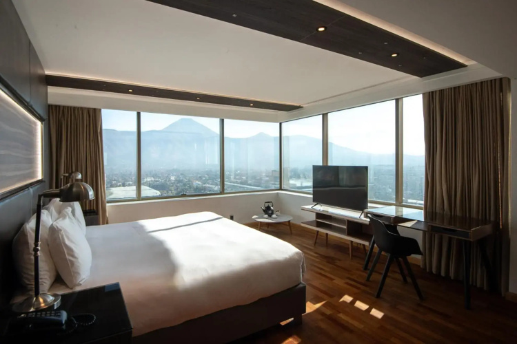 Boulevard Suites Hotel
