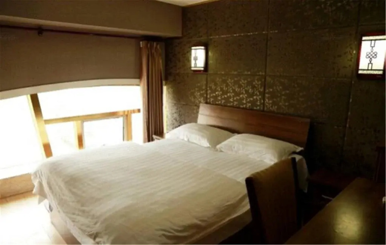 Yongtai Junyue Hotel