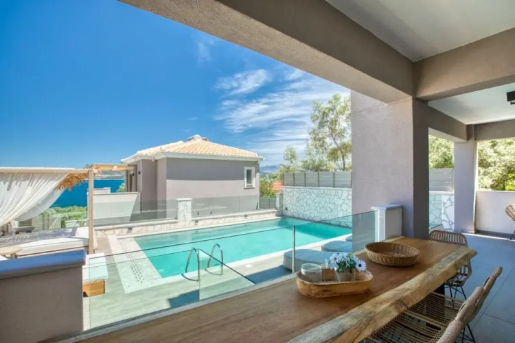 White Rock Villas Lygia