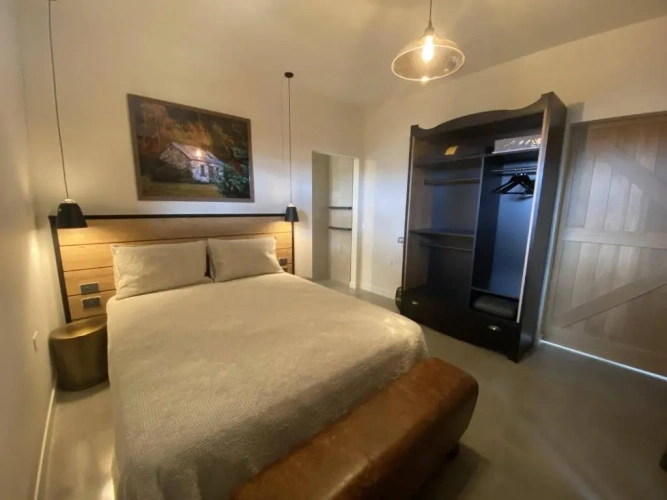 3 Bedrooms Cottage