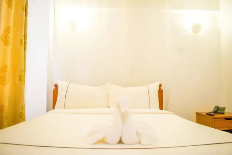 Shadenet Hotel