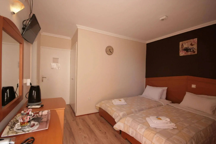 Parthenis Riviera Hotel