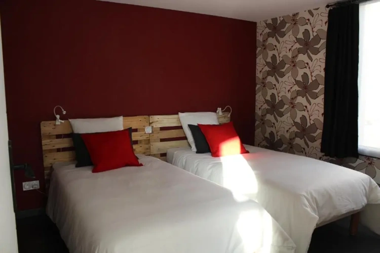 1 Bedroom Suite