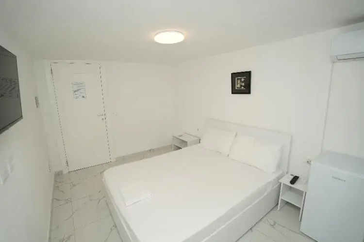 Enles Hotel