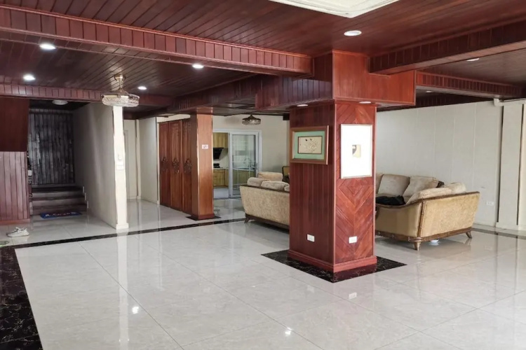 OYO 822 Thai Sabai Hotel