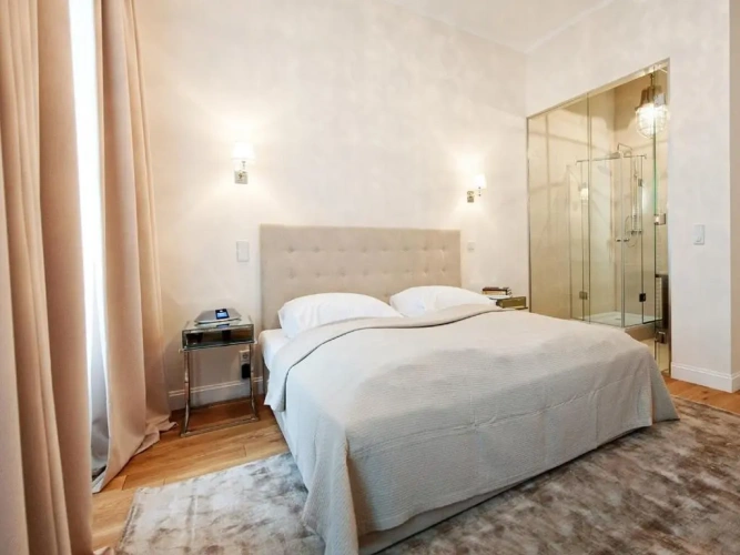 2 Bedrooms Double Suite