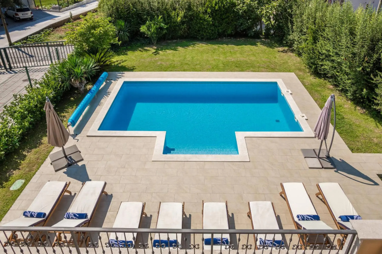 Split villa Dalmatica with private pool save15 percent on Split-villas com