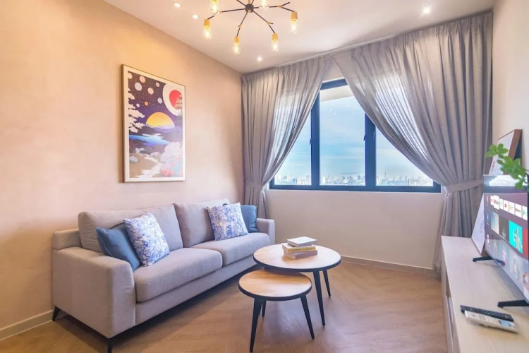 Standard Double room with city view