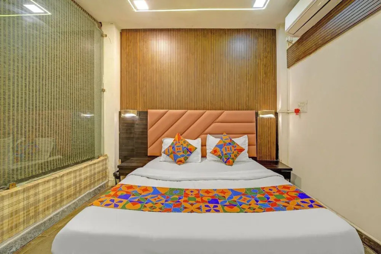 Fabhotel Alexa