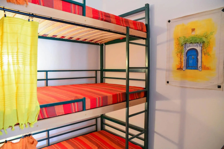 Al-Ushbuna Residence & Hostel