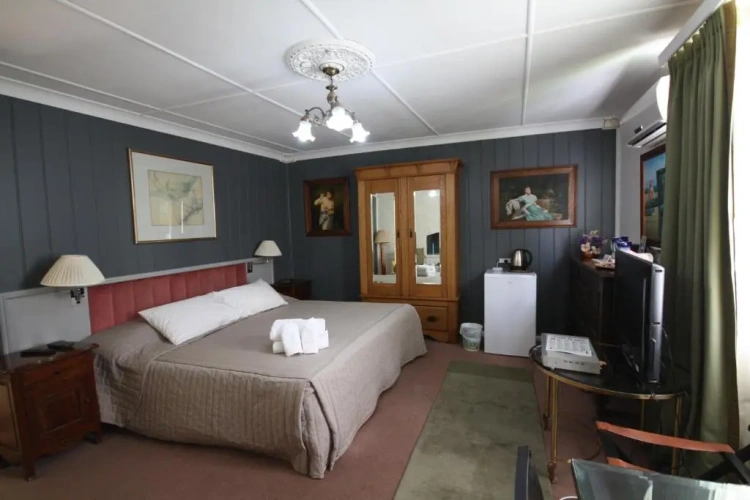 Deluxe Double Suite